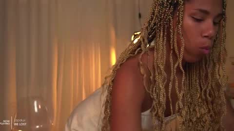 Angie -  online show from 09.27.25