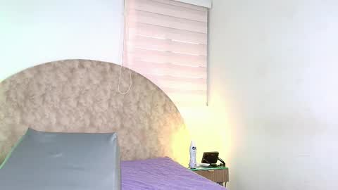 Snapshot of _aniisha_ chatting on 02.04.26 Any online show from 02.04.26