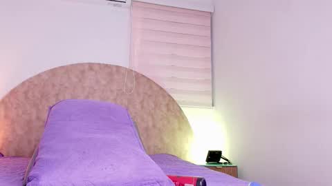 Snapshot of _aniisha_ chatting on 02.14.26 Any online show from 02.14.26