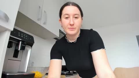 Anna online show from 05.02.26