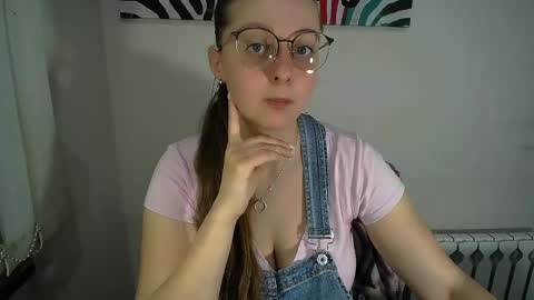 Anna online show from 05.26.26