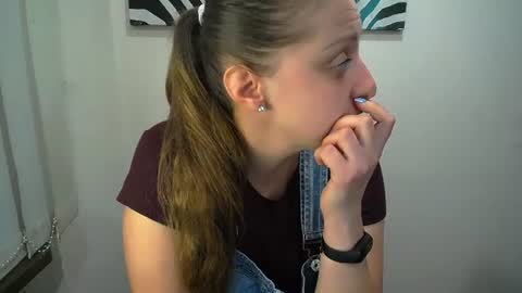 Anna online show from 07.29.26