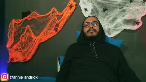 Annie Andrick online show from 10.23.25