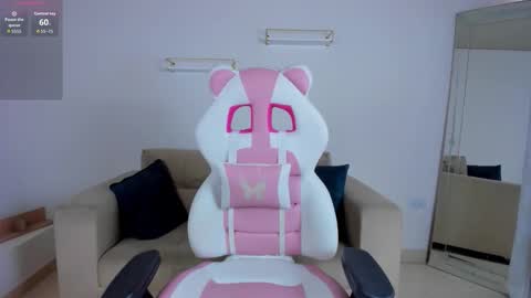 Snapshot of _april_smith_ chatting on 03.18.26 online show from 03.18.26