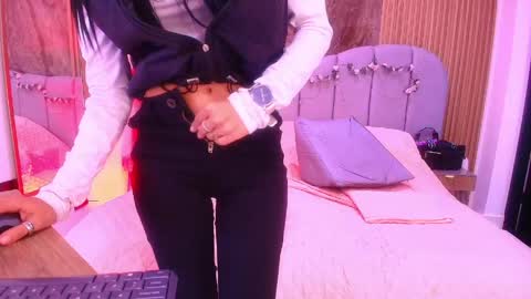 Arlet online show from 04.26.26
