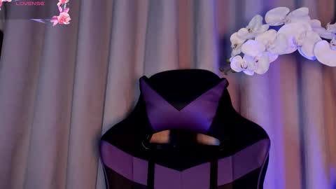   online show from 12.19.25