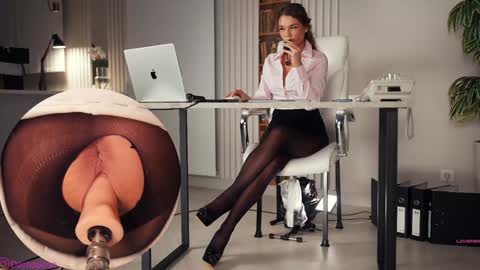 Snapshot of _artporno_ chatting on 03.06.26 _artporno_ online show from 03.06.26