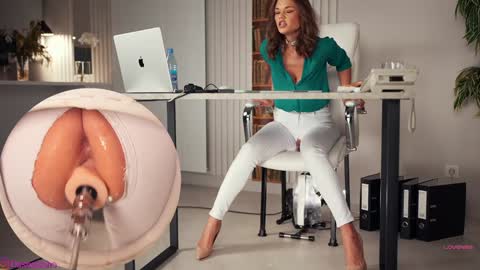 Snapshot of _artporno_ chatting on 03.13.26 _artporno_ online show from 03.13.26