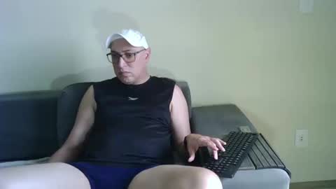 Snapshot of _aryann_28_ chatting on 01.12.25 Aryann independent model camboy online show from 01.12.25