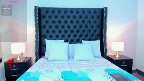 _ashley_thompson_ online show from 03.18.26