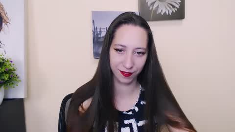 Snapshot of _astraia_ chatting on 07.10.26 _astraia_ online show from 07.10.26