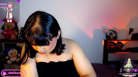 Snapshot of _atalaya_ chatting on 12.10.24 independent model atalaya online show from 12.10.24