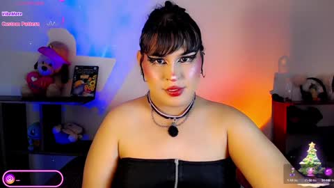 Snapshot of _atalaya_ chatting on 12.14.24 independent model atalaya online show from 12.14.24