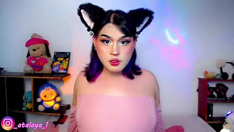 Snapshot of _atalaya_ chatting on 12.31.24 independent model atalaya online show from 12.31.24