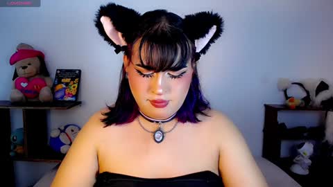 Snapshot of _atalaya_ chatting on 01.11.25 independent model atalaya online show from 01.11.25