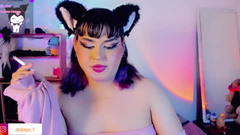 Snapshot of _atalaya_ chatting on 01.27.25 independent model atalaya online show from 01.27.25