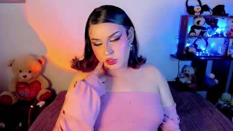 Snapshot of _atalaya_ chatting on 02.18.25 independent model atalaya online show from 02.18.25