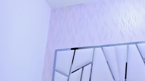 Aura online show from 01.24.25