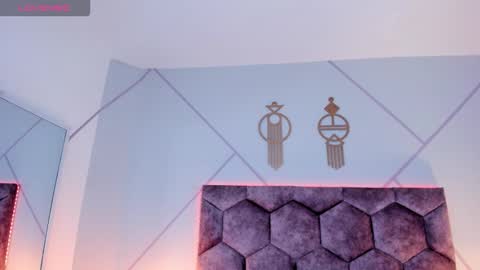 _aurora_collins_ online show from 12.15.25