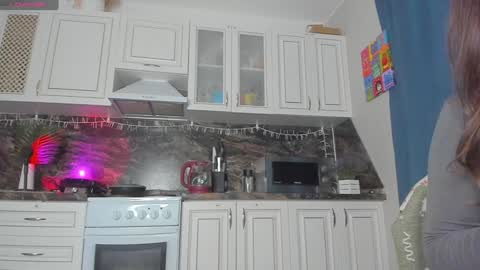 Snapshot of _axolot_ chatting on 01.22.25 Olivia online show from 01.22.25