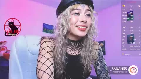 Snapshot of _baterchatur chatting on 12.19.25 Lunita online show from 12.19.25