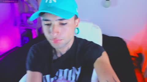 Snapshot of _baterchatur chatting on 02.20.26 Lunita online show from 02.20.26