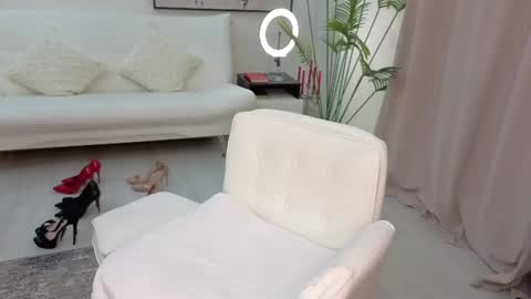 Snapshot of _beylly chatting on 07.26.26 Beylly online show from 07.26.26