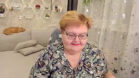 Louise  ONLY IN PVT  Masturbation with dildo and cum  Naked  Show and play with pussy  Blow job  Hand job  ONLY IN PVT  online show from 12.20.24