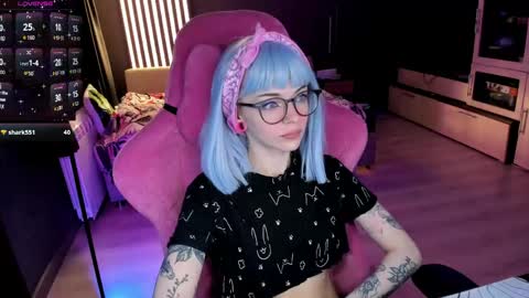 Olivia Subscribe to my Fansly -   online show from 05.13.26