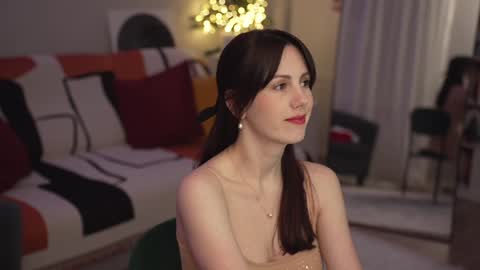 Lili online show from 12.29.24