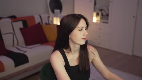 Lili online show from 02.05.25