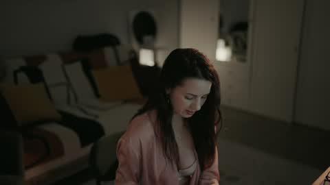 Lili online show from 09.10.25