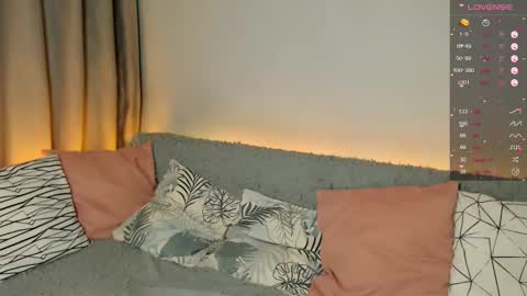 Elizabeth online show from 11.25.25