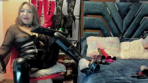 Brenda online show from 03.04.25