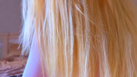 Stella online show from 10.08.25