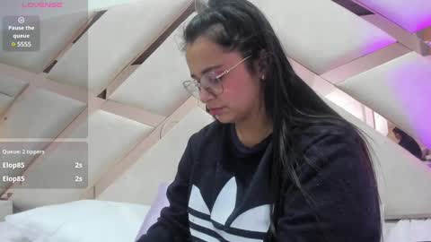 Snapshot of _carolinee_sweet chatting on 12.14.24 Caroline Sweet online show from 12.14.24