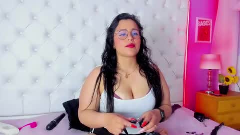 Snapshot of _carolinee_sweet chatting on 12.28.24 Caroline Sweet online show from 12.28.24