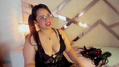 Snapshot of _carolinee_sweet chatting on 01.09.25 Caroline Sweet online show from 01.09.25
