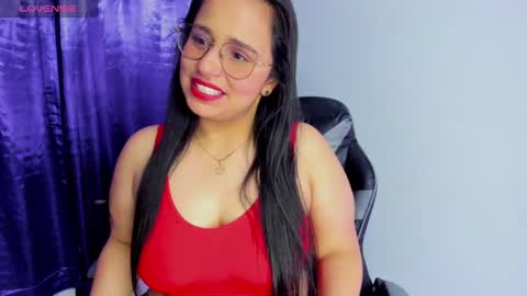 Snapshot of _carolinee_sweet chatting on 01.27.25 Caroline Sweet online show from 01.27.25