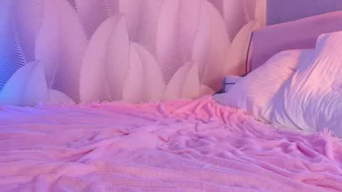 Christina Chris online show from 03.01.25