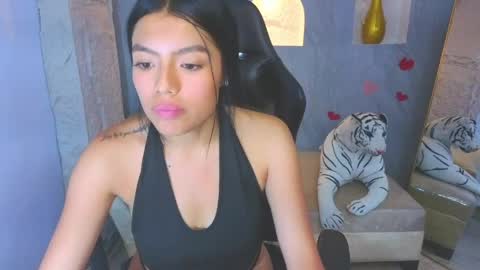 _charlottee_b online show from 05.27.26