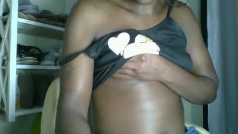 Snapshot of _clara01 chatting on 02.17.26 clara online show from 02.17.26