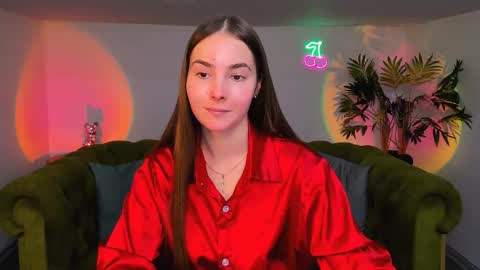 Snapshot of _cuddle_bug_ chatting on 10.19.25 Erika online show from 10.19.25