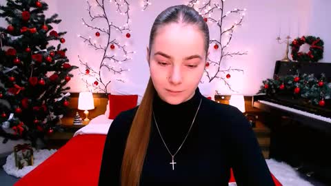 Snapshot of _cuddle_bug_ chatting on 01.07.26 Erika online show from 01.07.26