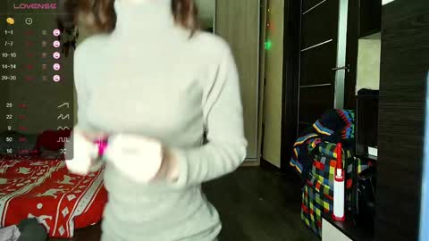 Snapshot of _dana_doe_ chatting on 02.11.25 Dana Doe online show from 02.11.25