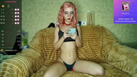 Snapshot of _dana_doe_ chatting on 02.15.25 Dana Doe online show from 02.15.25