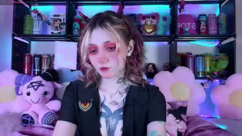 Snapshot of _devilbaby chatting on 07.26.26 Kate online show from 07.26.26