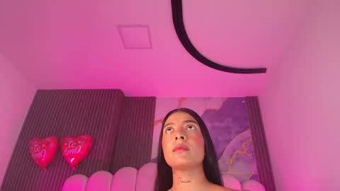 Snapshot of _diionne chatting on 02.17.26 Dione online show from 02.17.26