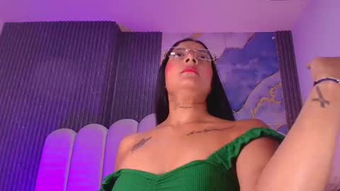 Snapshot of _diionne chatting on 03.16.26 Dione online show from 03.16.26