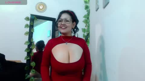 Dannia online show from 04.24.26